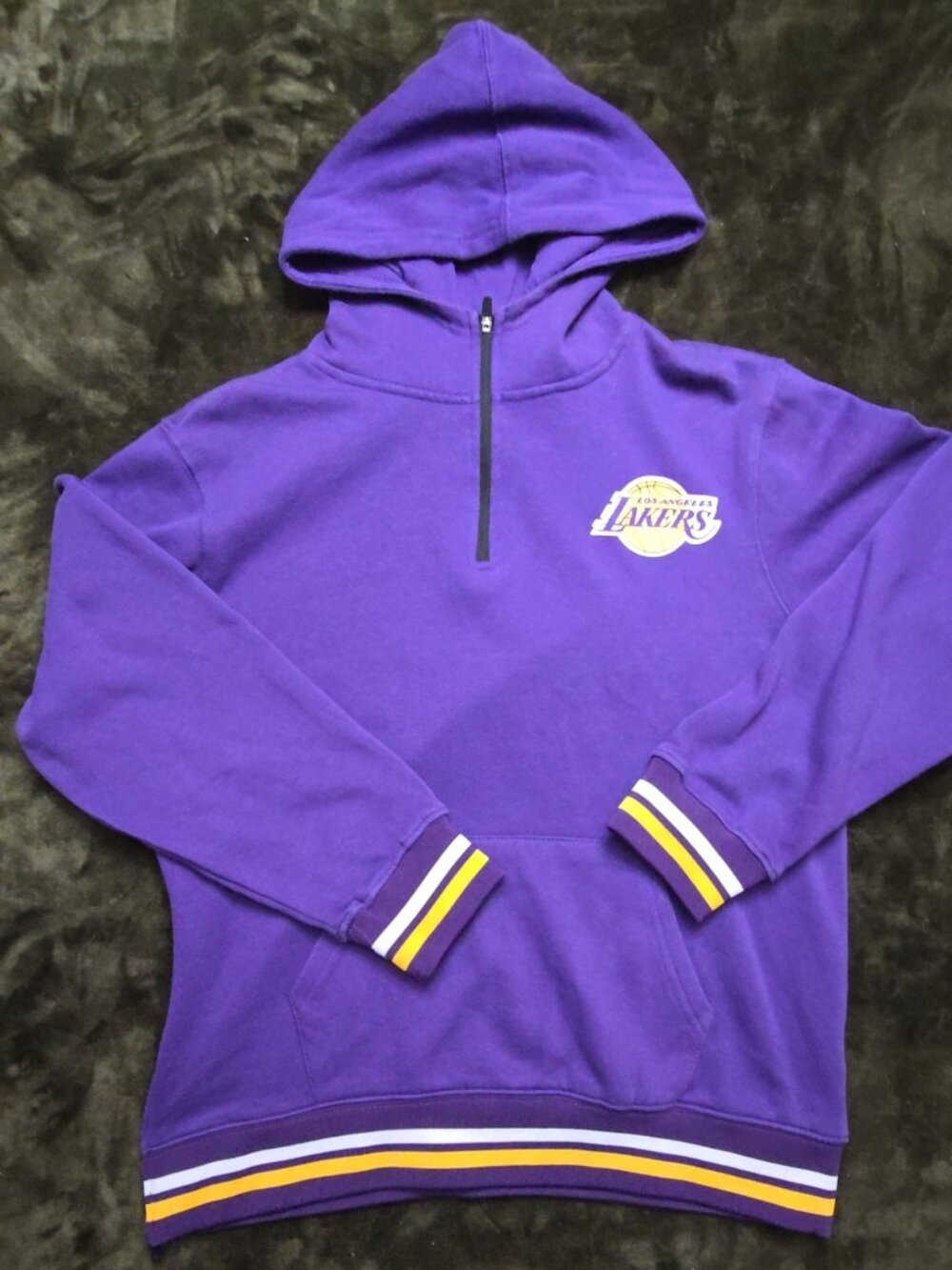 Los Angeles Lakers NBA 1/4 Zip Pullover Hoodie Youth L 14/16 Purple